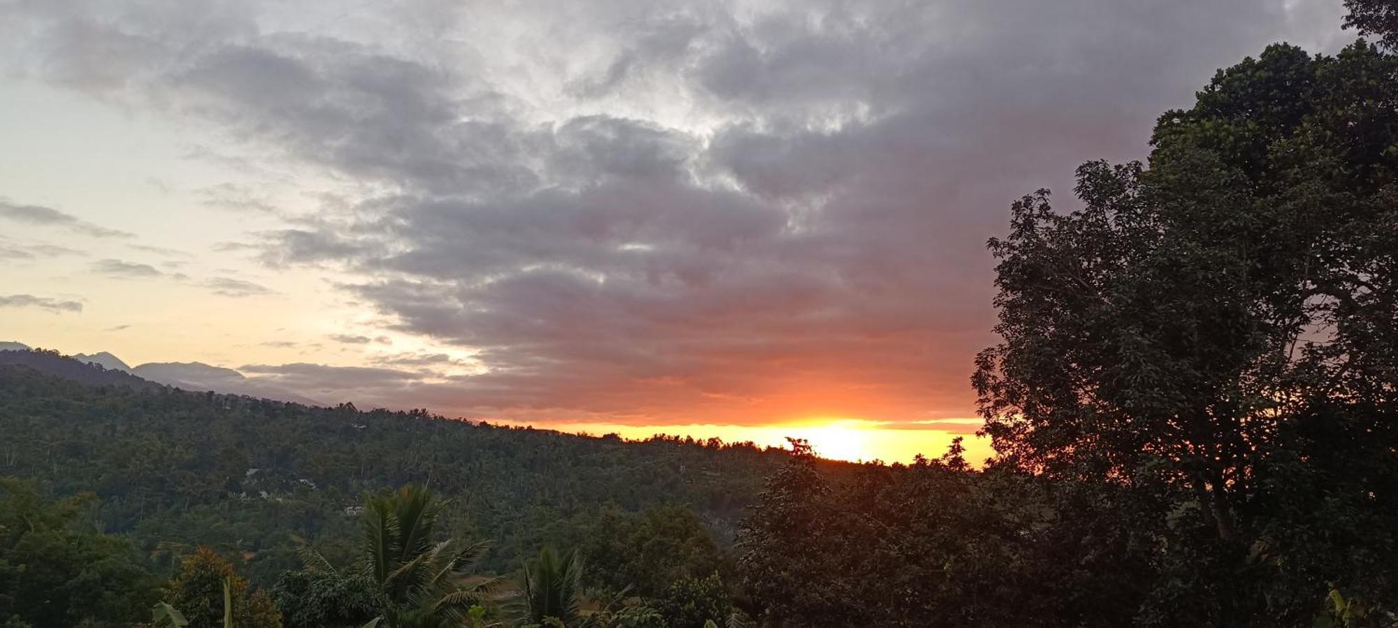 Tetebatu Terrace Homestay ภายนอก รูปภาพ